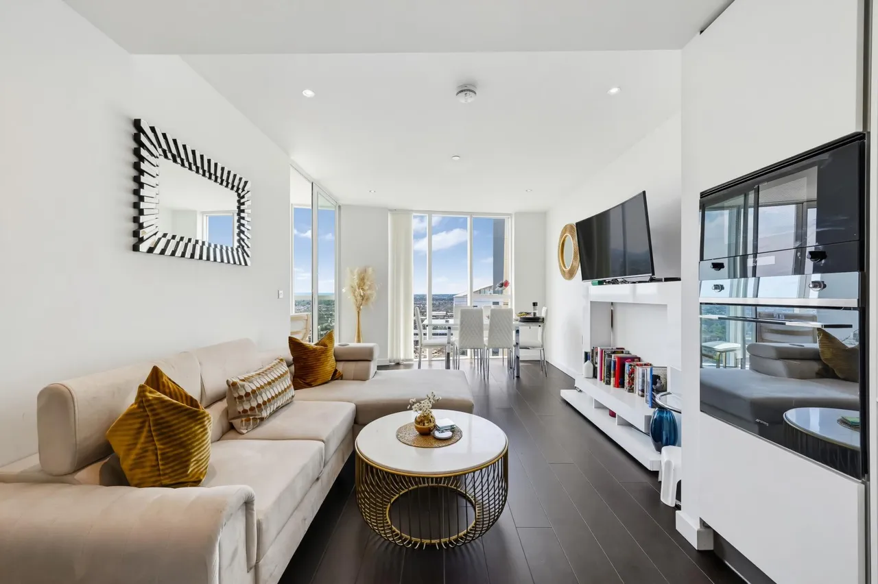Sky Gardens, Wandsworth Road, SW8, photo 9