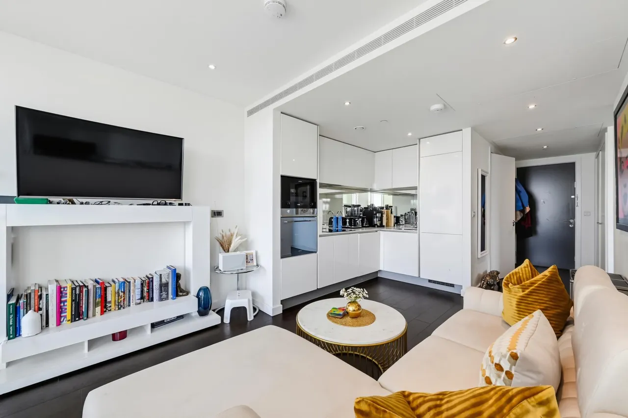 Sky Gardens, Wandsworth Road, SW8, photo 10