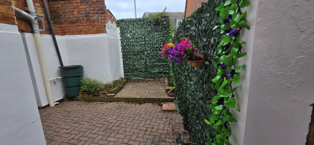 Silver Street, Newport Pagnell, photo 12