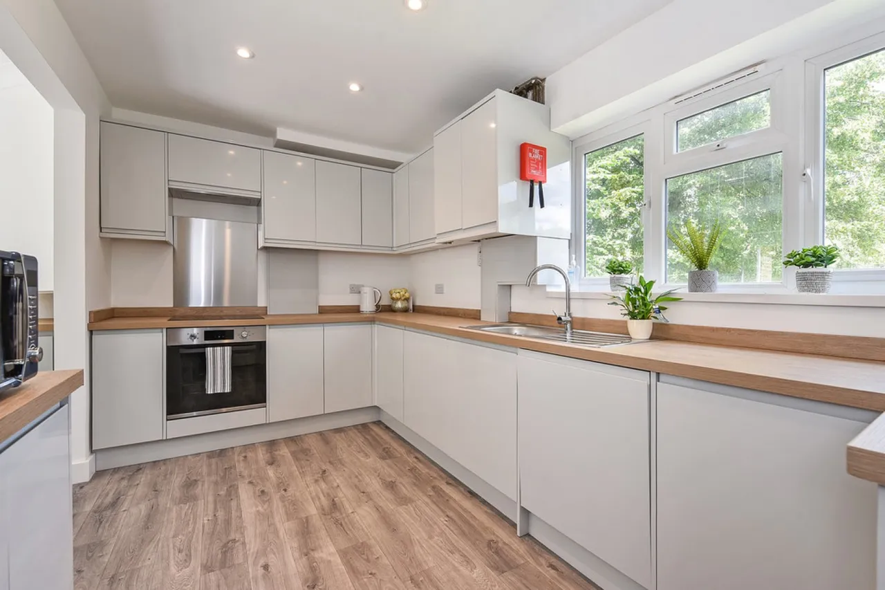 Wavell Way, Winchester, photo 6