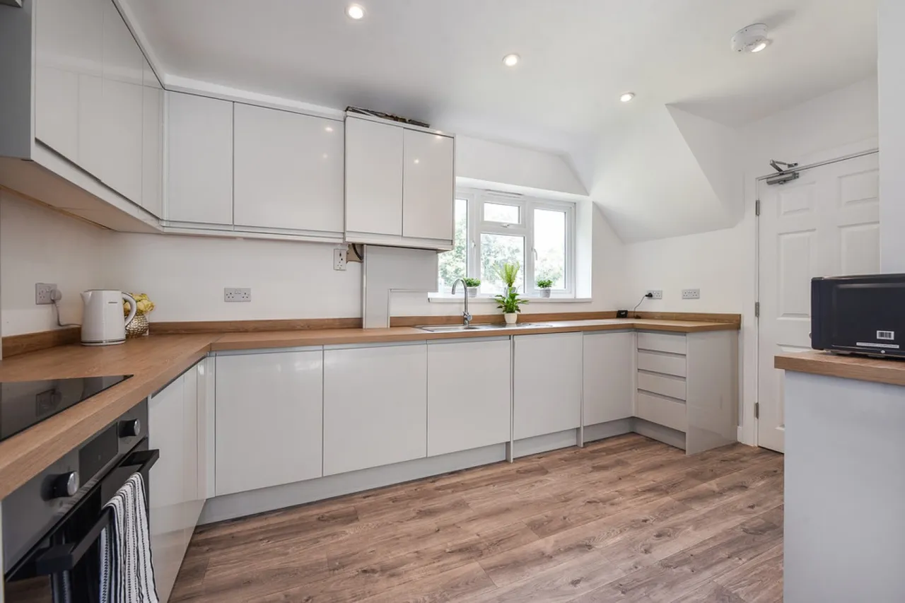 Wavell Way, Winchester, photo 7