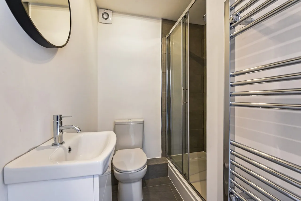 Wavell Way, Winchester, photo 10