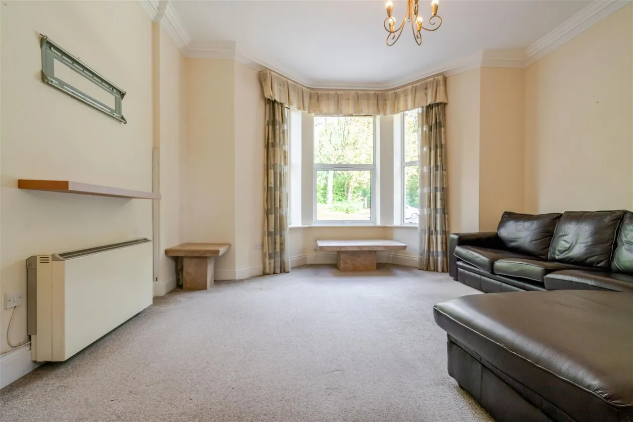 Neilston Rise, Bolton, BL1, photo 15