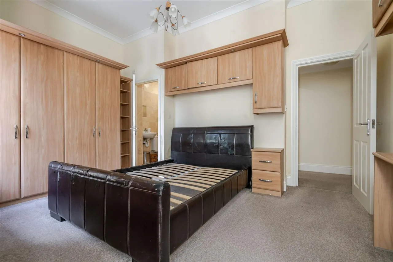Neilston Rise, Bolton, BL1, photo 5