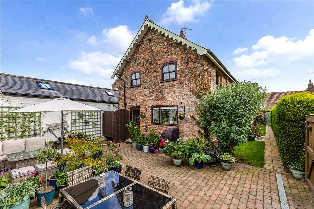 Marston Road, Tockwith, YO26, photo 17