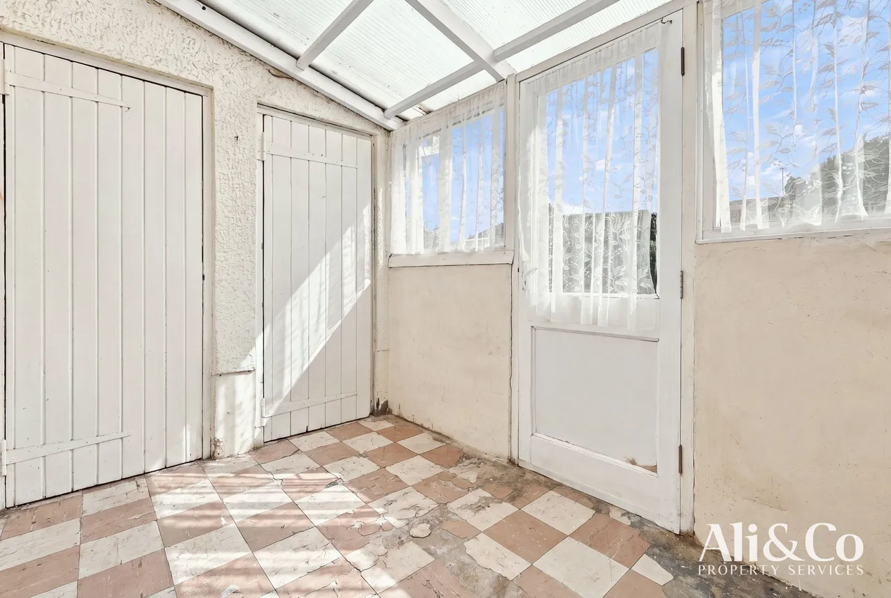 Southey Walk, Tilbury, Essex, RM18 8AT, photo 11