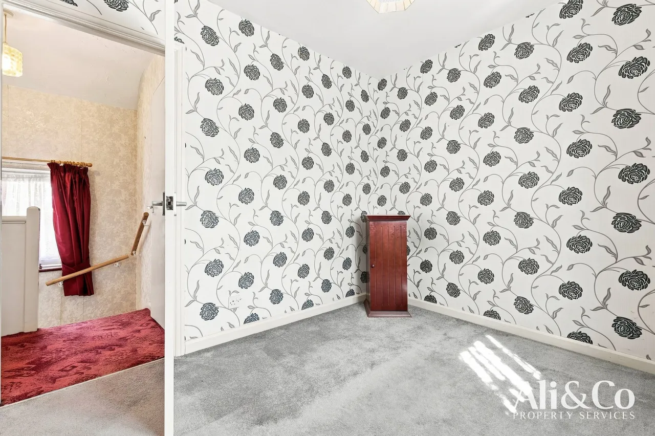 Southey Walk, Tilbury, Essex, RM18 8AT, photo 16