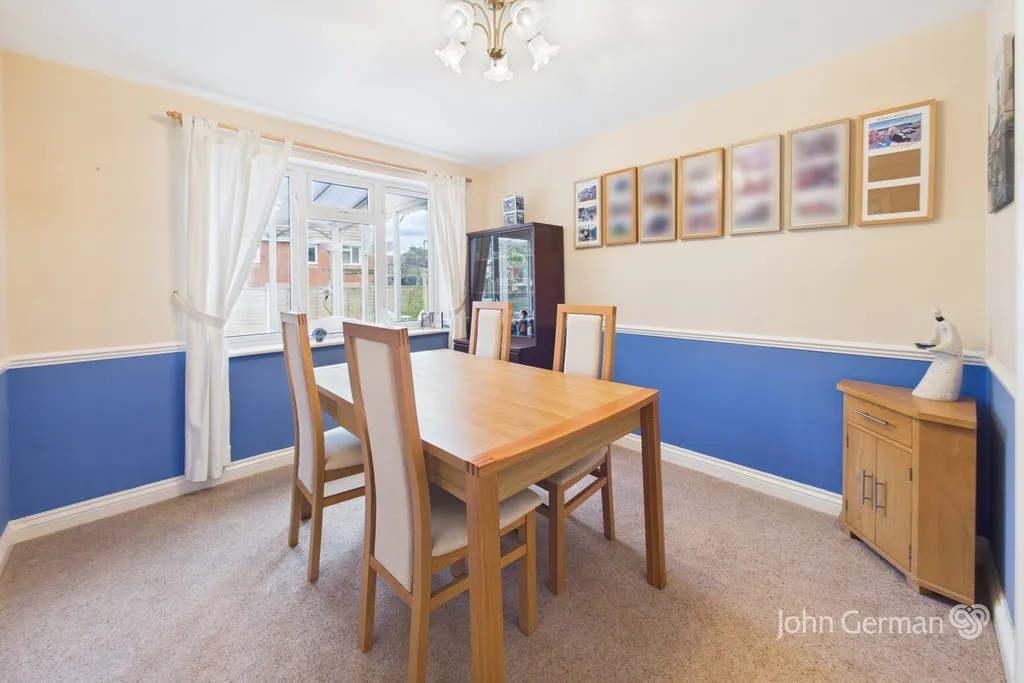 Tunnicliffe Way, Uttoxeter, photo 5
