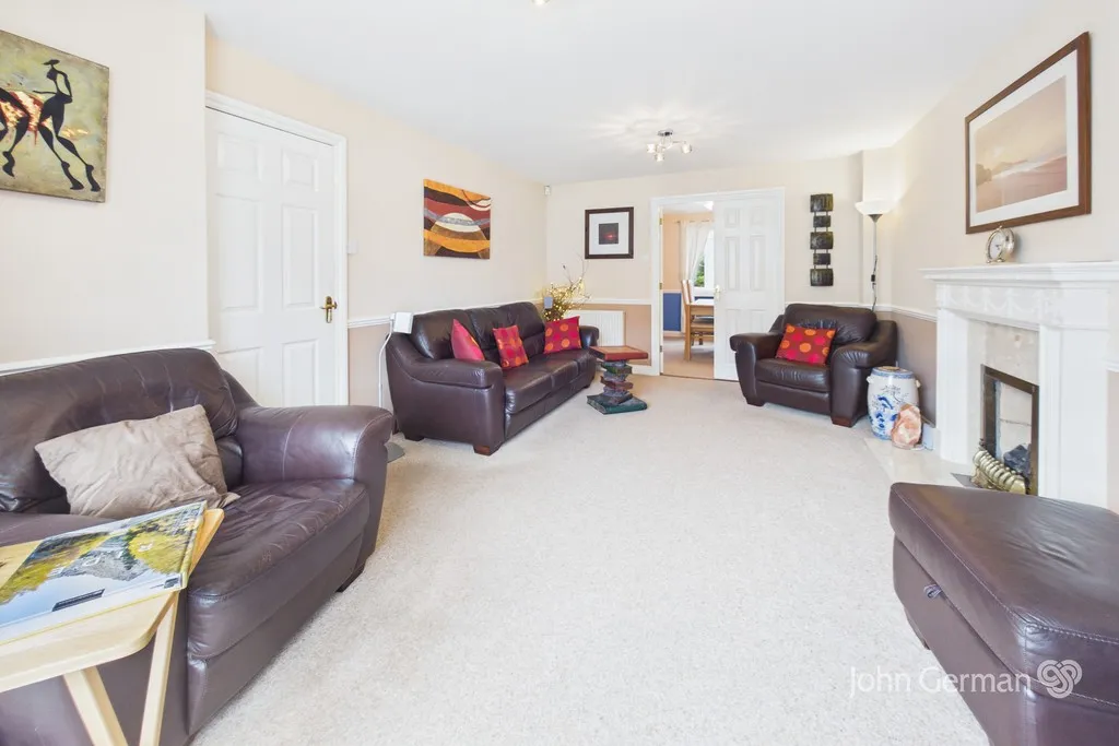 Tunnicliffe Way, Uttoxeter, photo 3