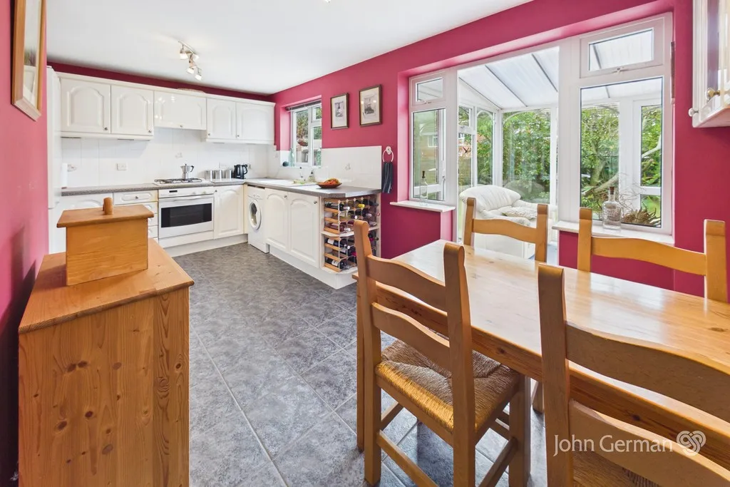 Tunnicliffe Way, Uttoxeter, photo 8