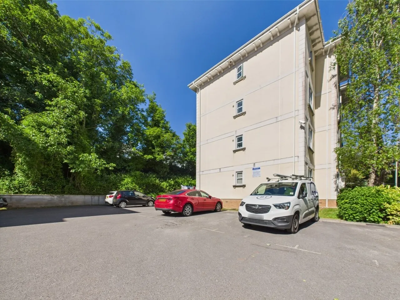 Sylvan Court, Plymouth, photo 12