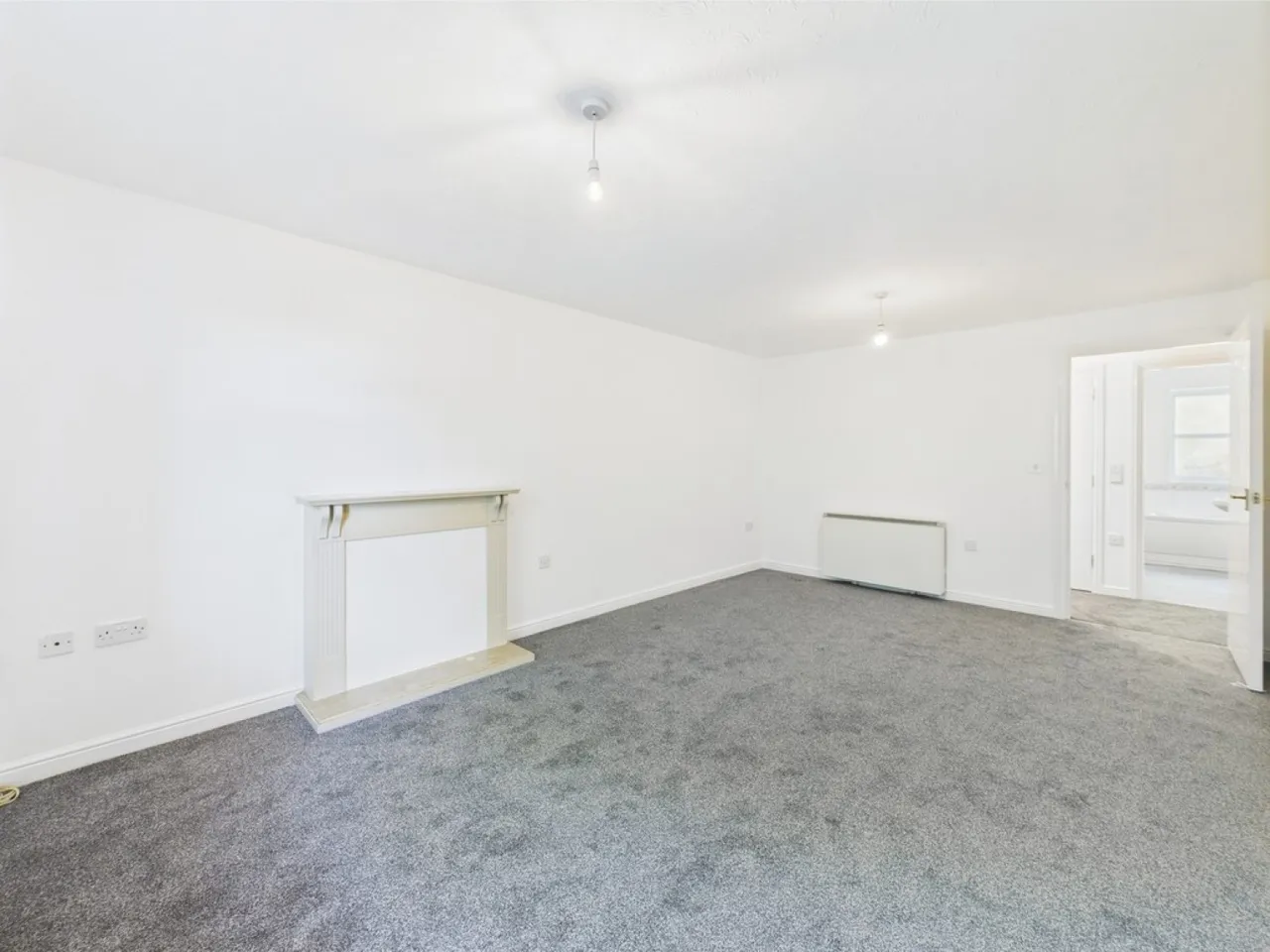 Sylvan Court, Plymouth, photo 3