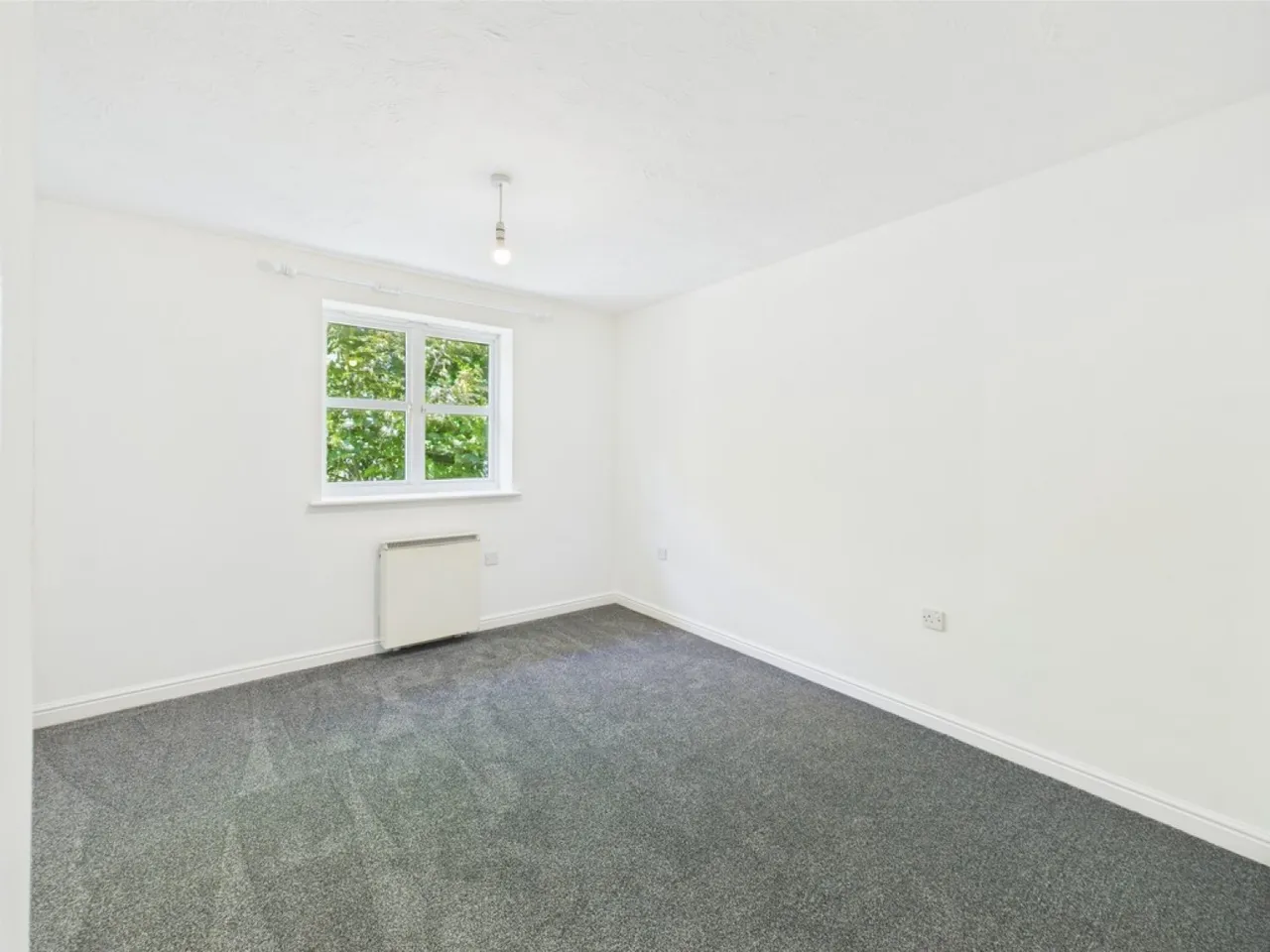 Sylvan Court, Plymouth, photo 9