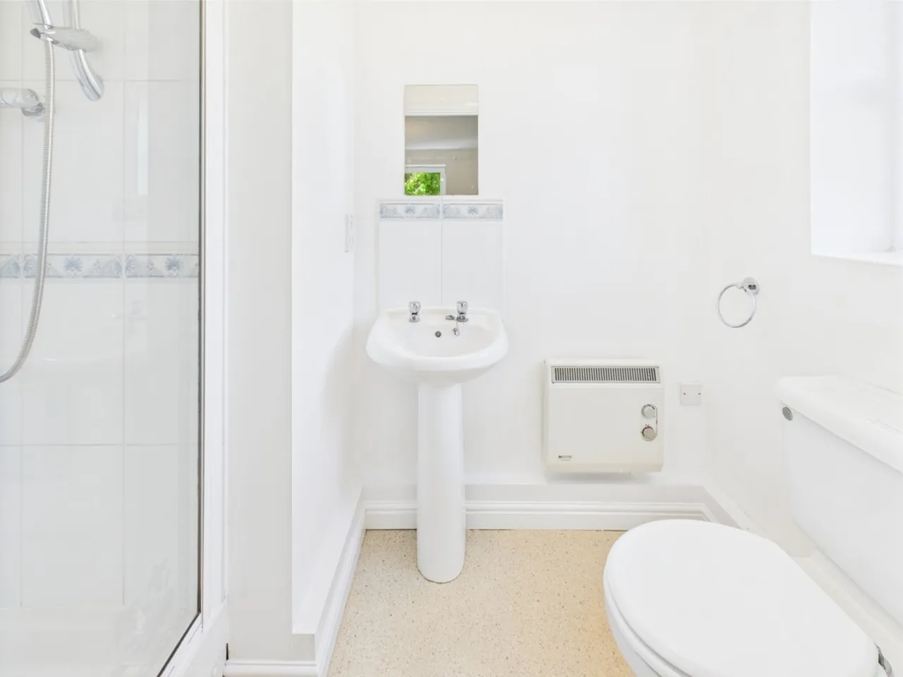 Sylvan Court, Plymouth, photo 7