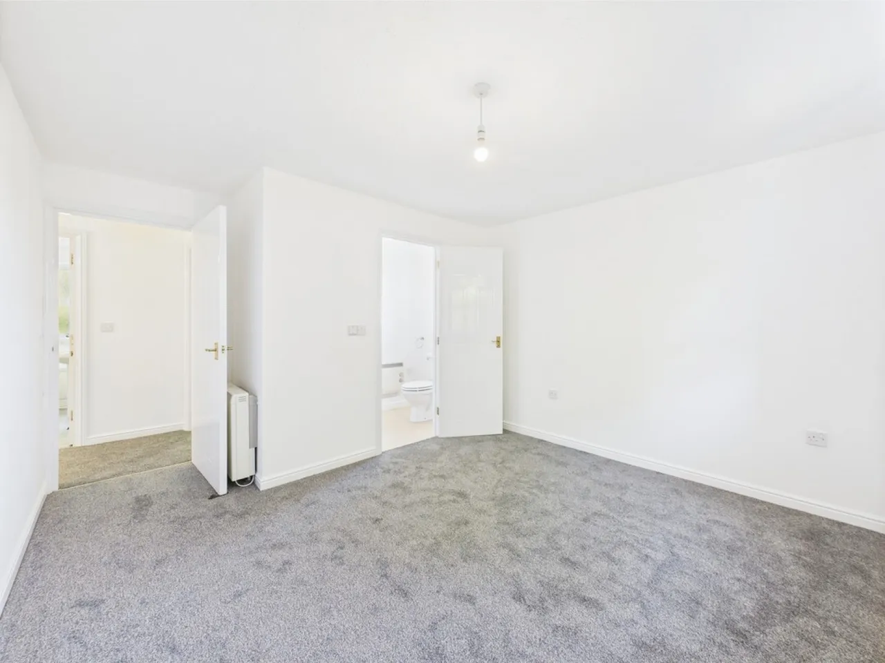 Sylvan Court, Plymouth, photo 8