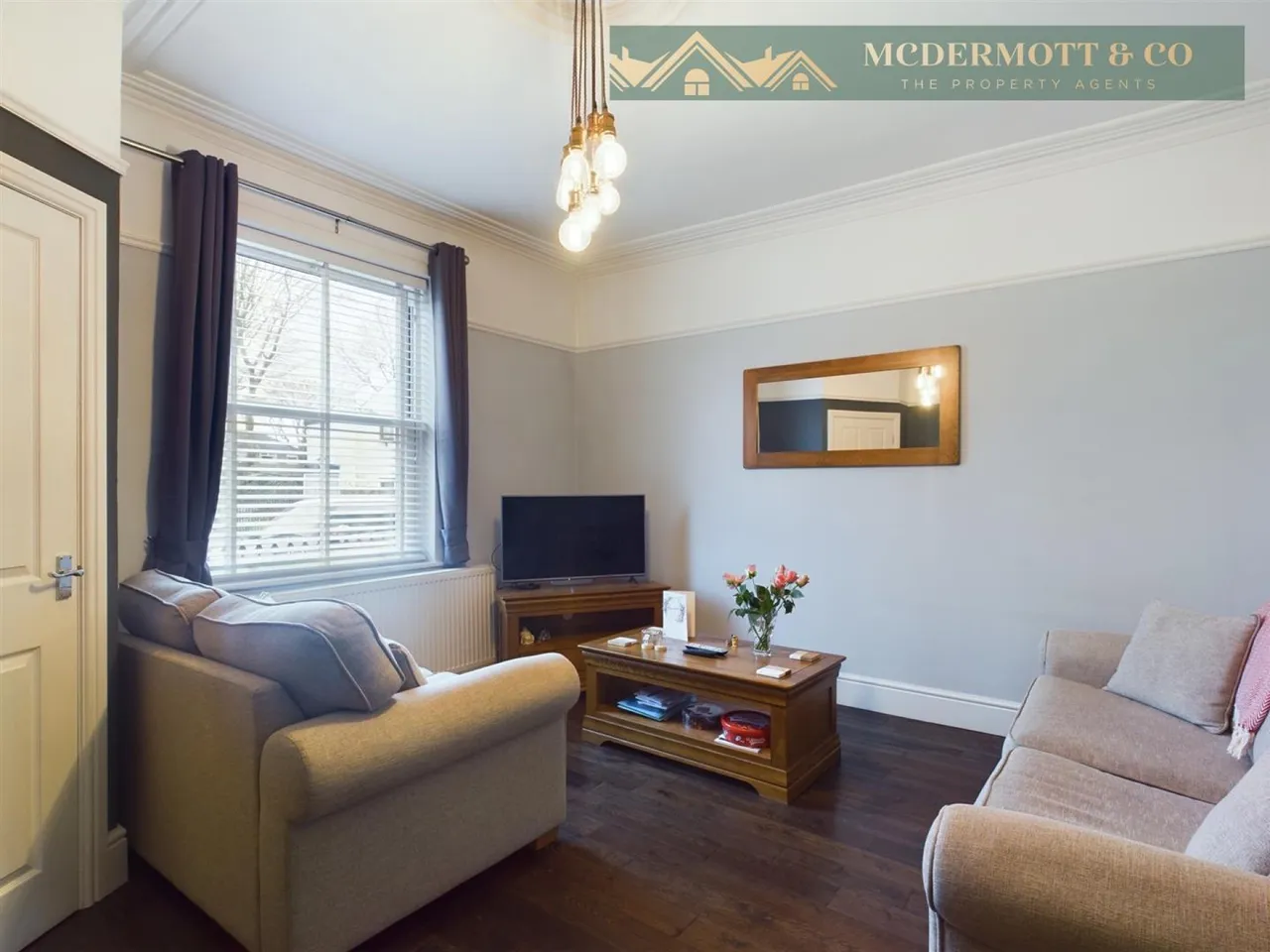 Ashton Road, Woodhouses Village, M35, photo 4
