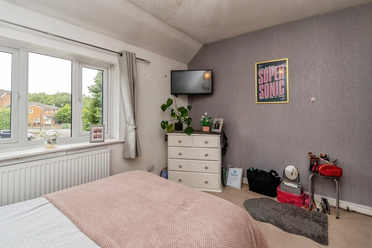 Almond Close, Heath Hayes, Cannock, photo 10