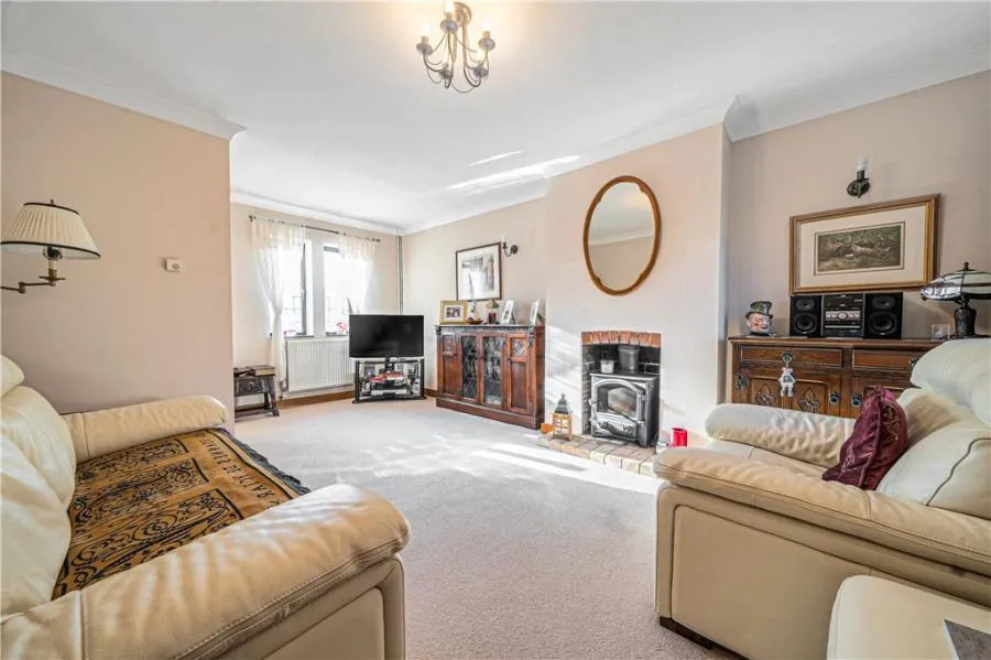 Colchester Road, Halstead, CO9, photo 3