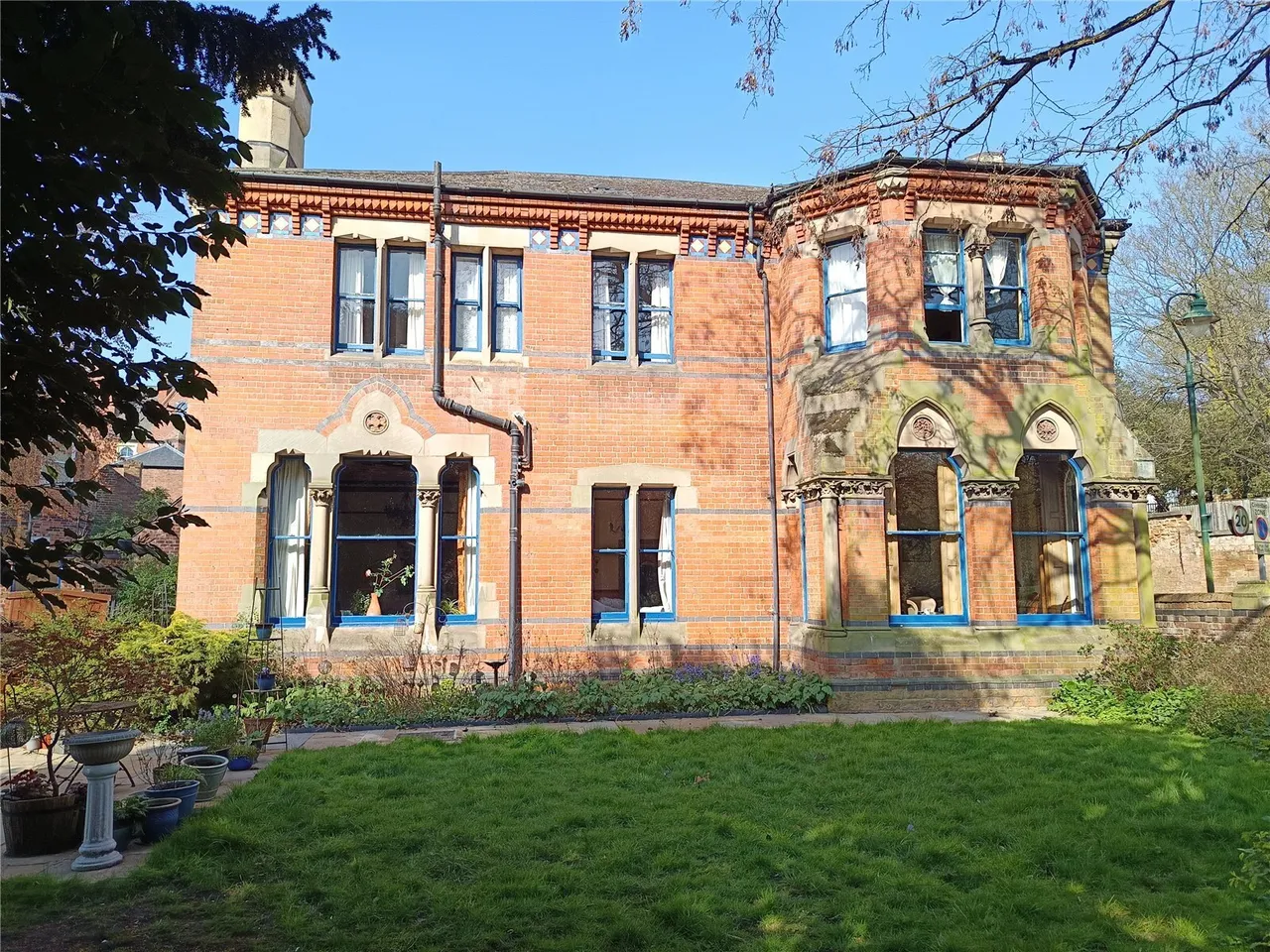 2 bed flat for sale — Burns Street, Nottingham, NG7