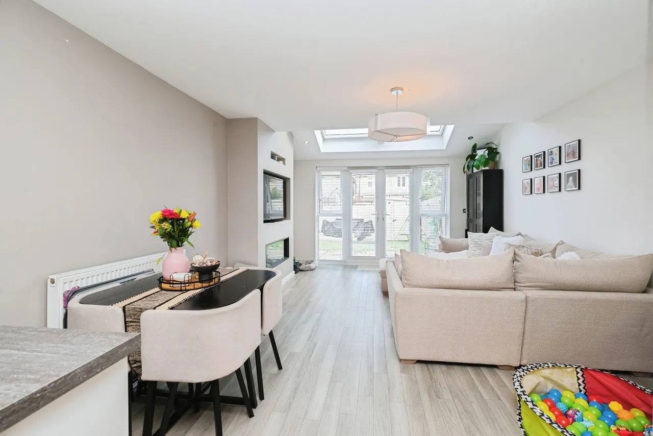 Stephenson Grove, Rainhill, L35, photo 5