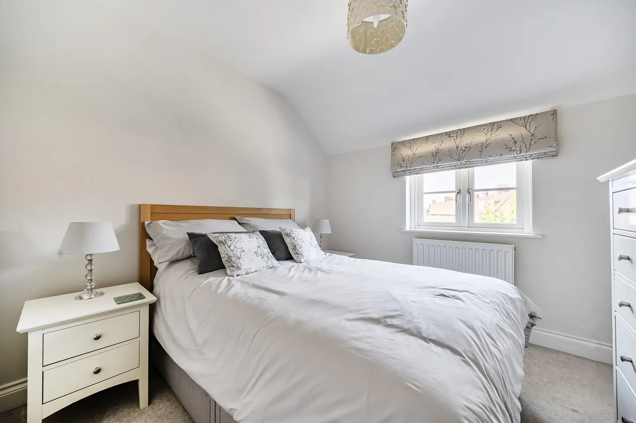 Albion Yard Hook Road, North Warnborough, Hook, RG29 1EU, photo 11