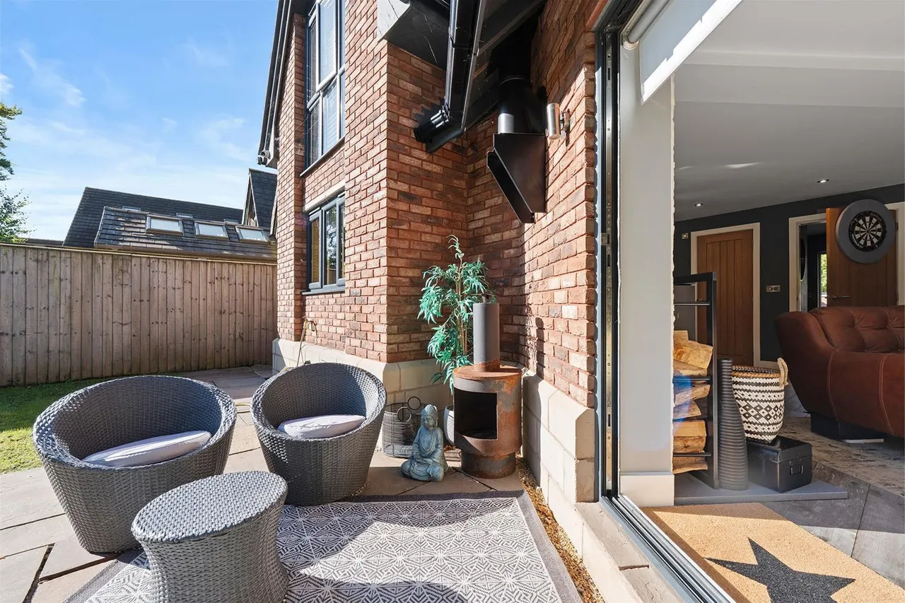 Brocklehurst Drive, Prestbury, photo 25
