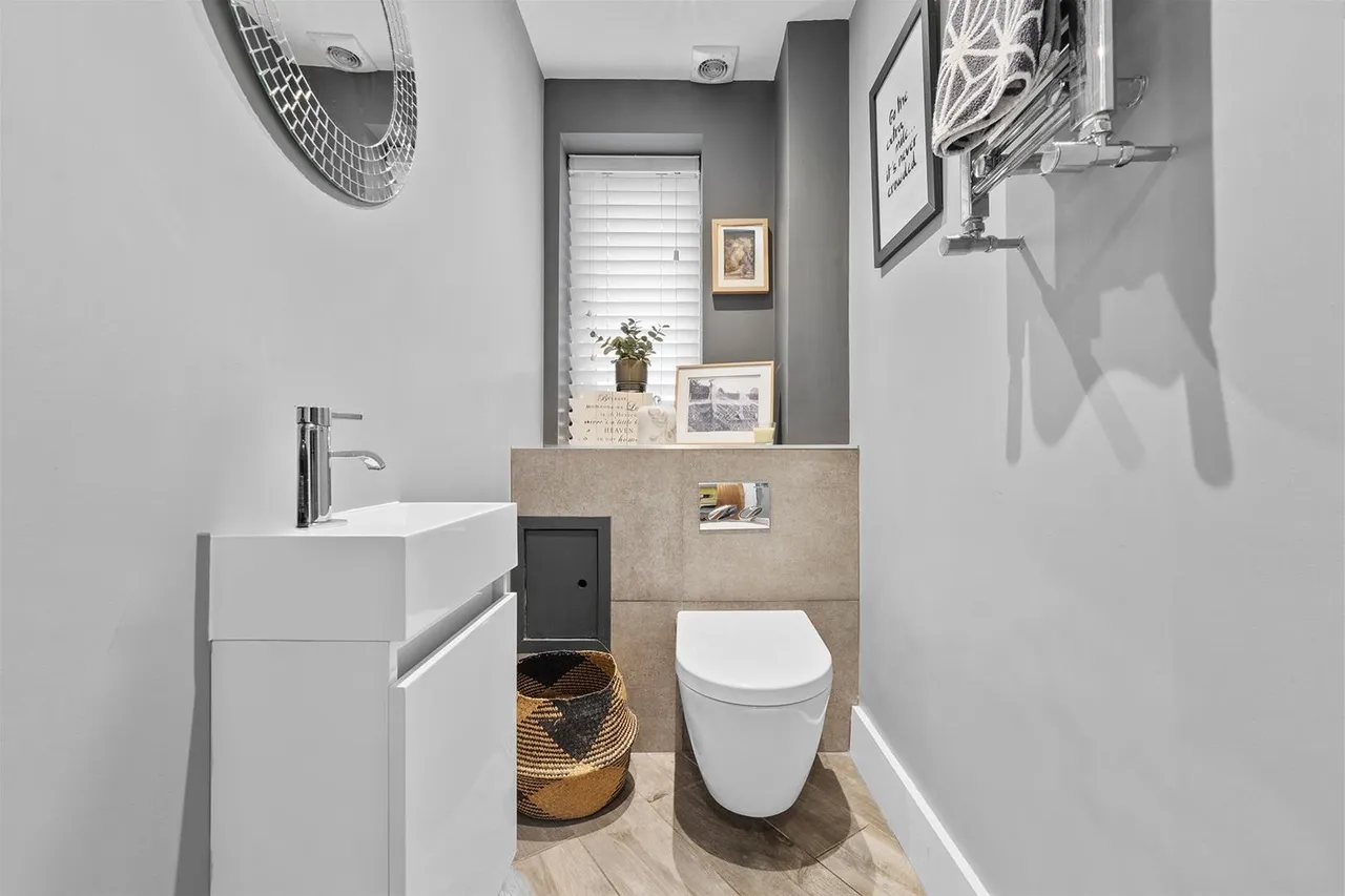 Brocklehurst Drive, Prestbury, photo 7