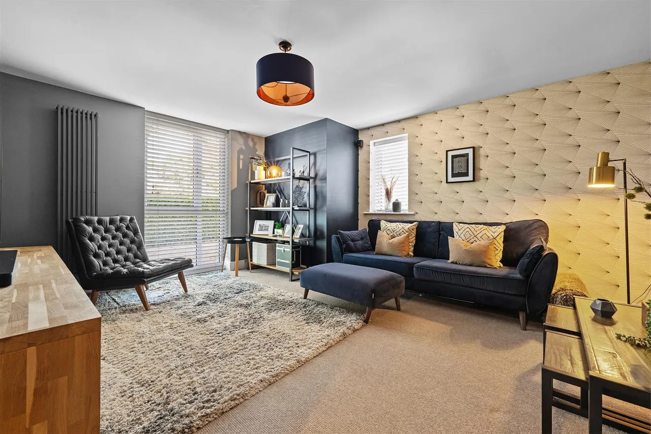 Brocklehurst Drive, Prestbury, photo 2