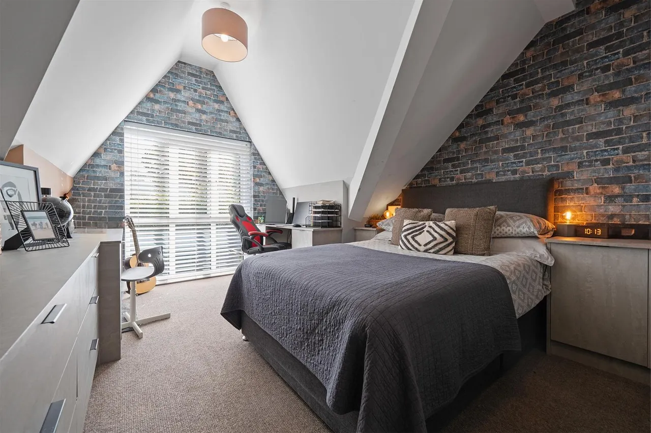 Brocklehurst Drive, Prestbury, photo 19