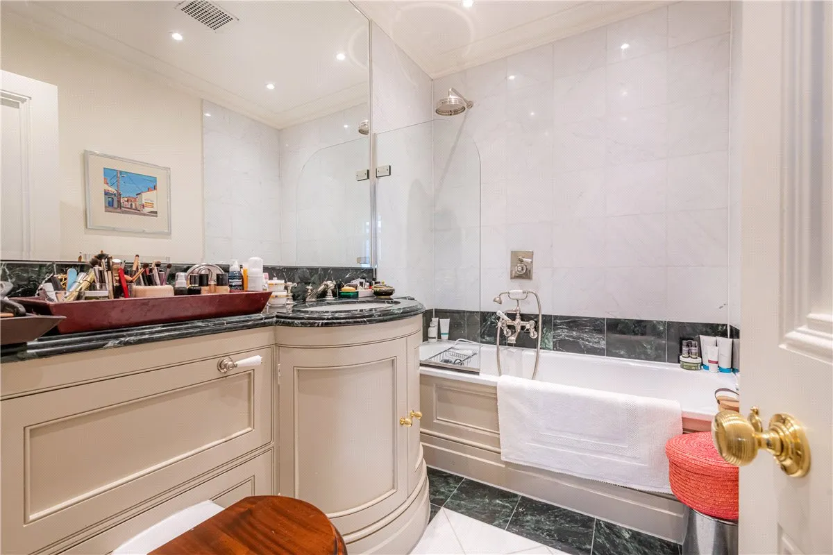 Mount Street, Mayfair, W1K, photo 9