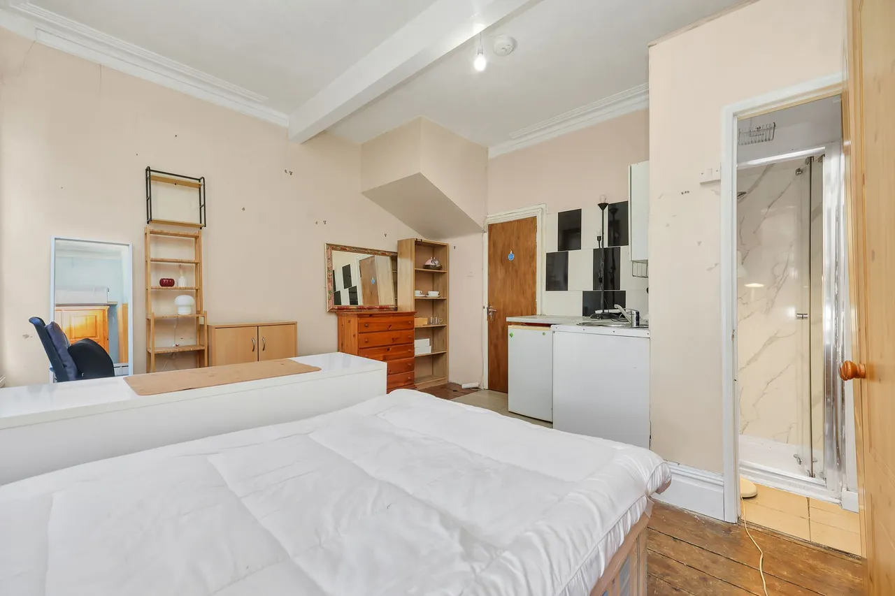 Lechmere Road, London, NW2, photo 7