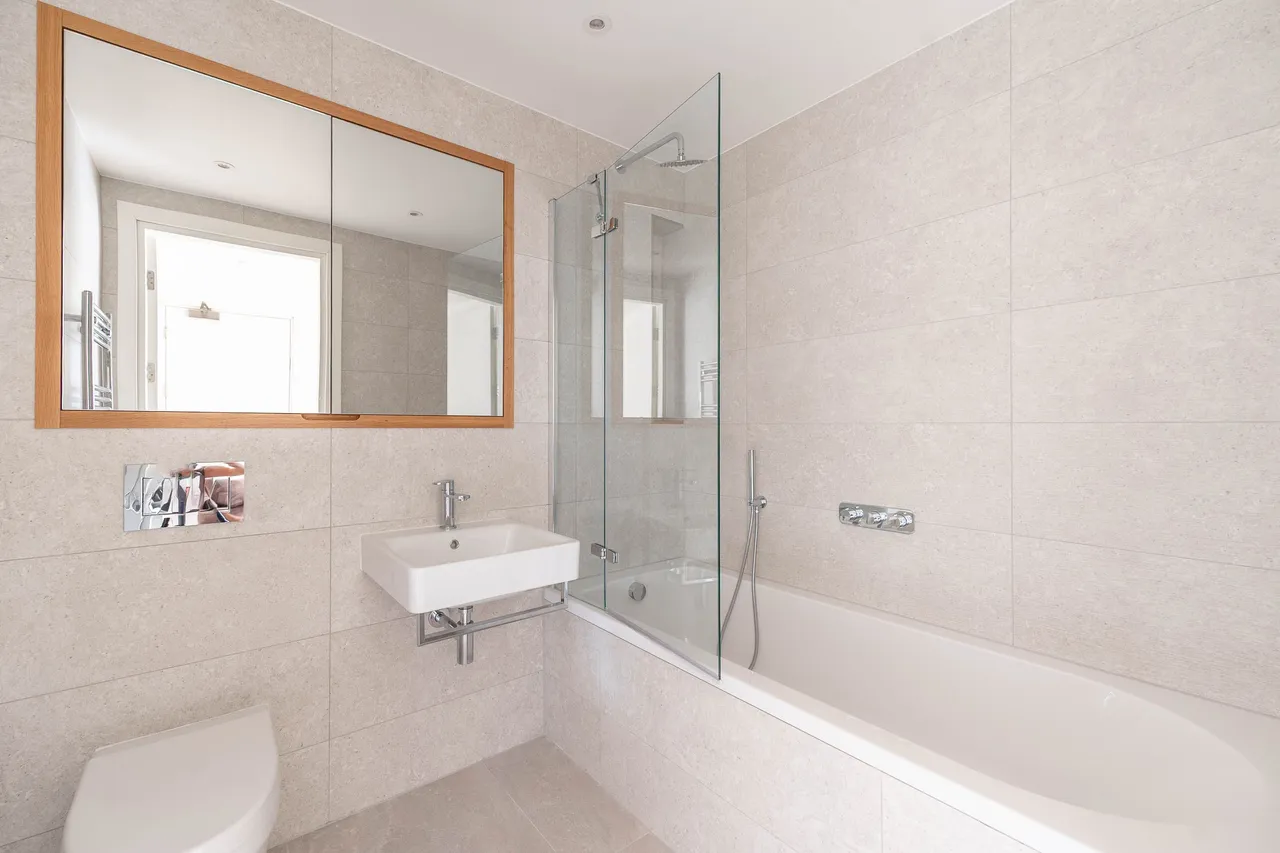 Flat 21, 1066 High Road, London, photo 6