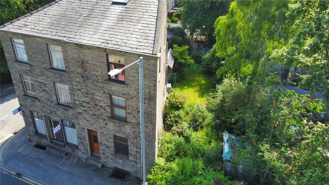 Burnley Road, Rawtenstall, BB4, photo 25
