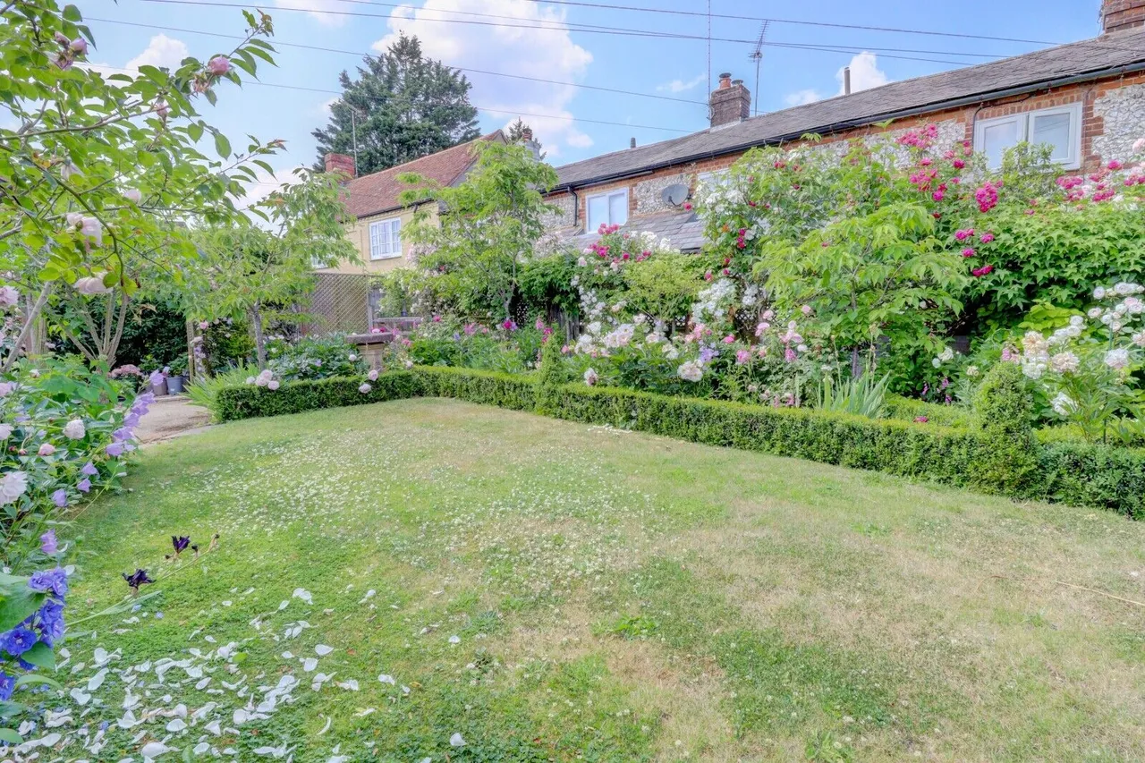 Lee Road, Saunderton Lee, HP27, photo 16