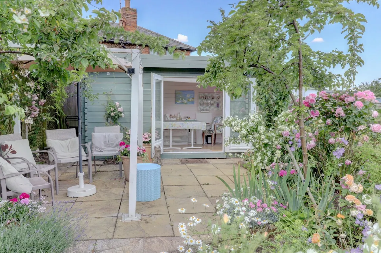 Lee Road, Saunderton Lee, HP27, photo 13