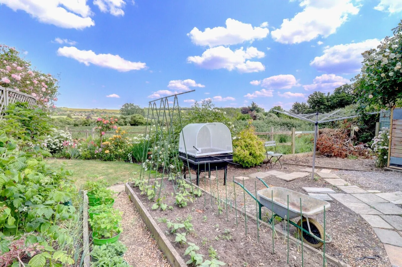Lee Road, Saunderton Lee, HP27, photo 20
