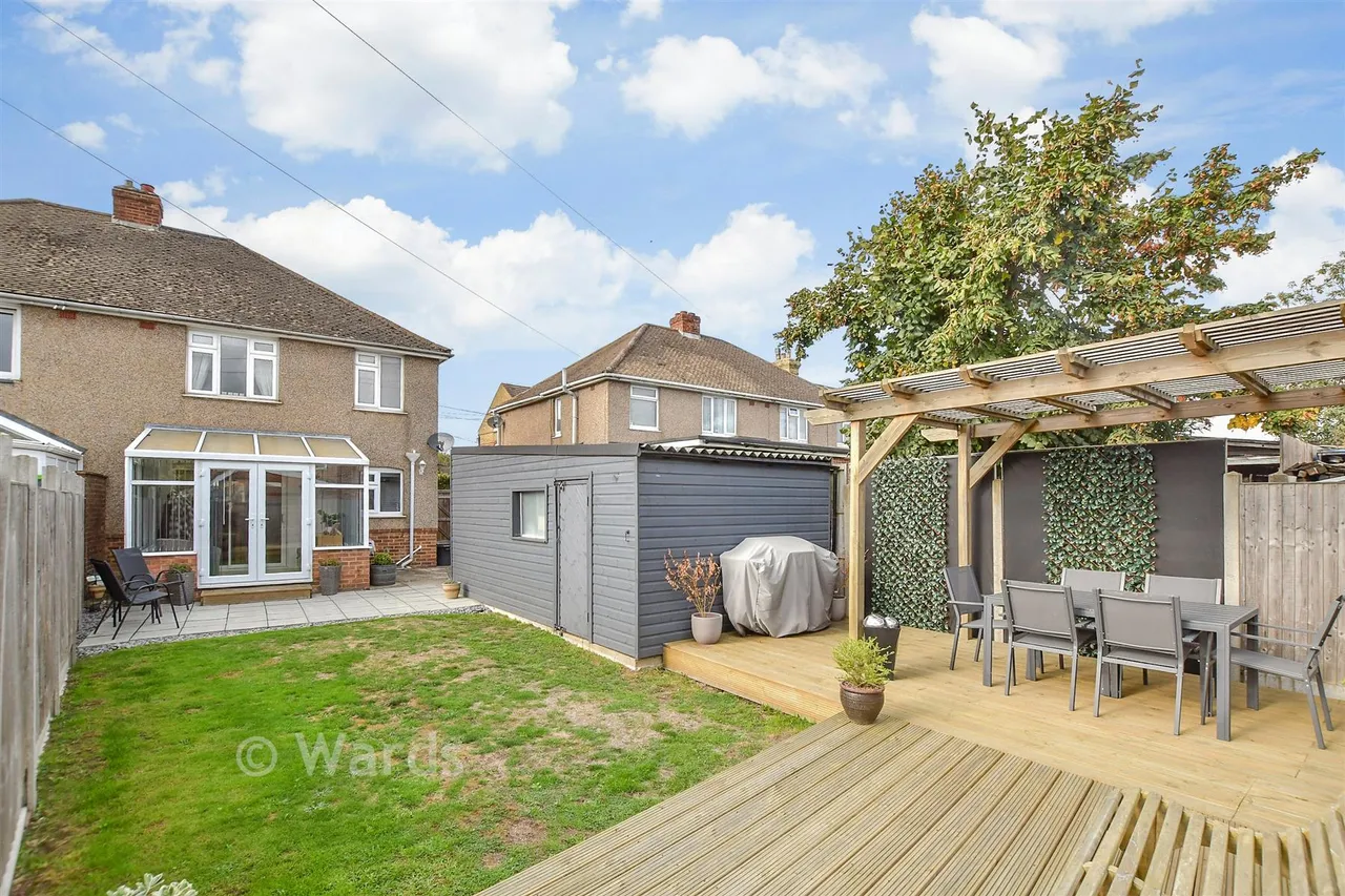 Malling Road, Snodland, ME6, photo 2