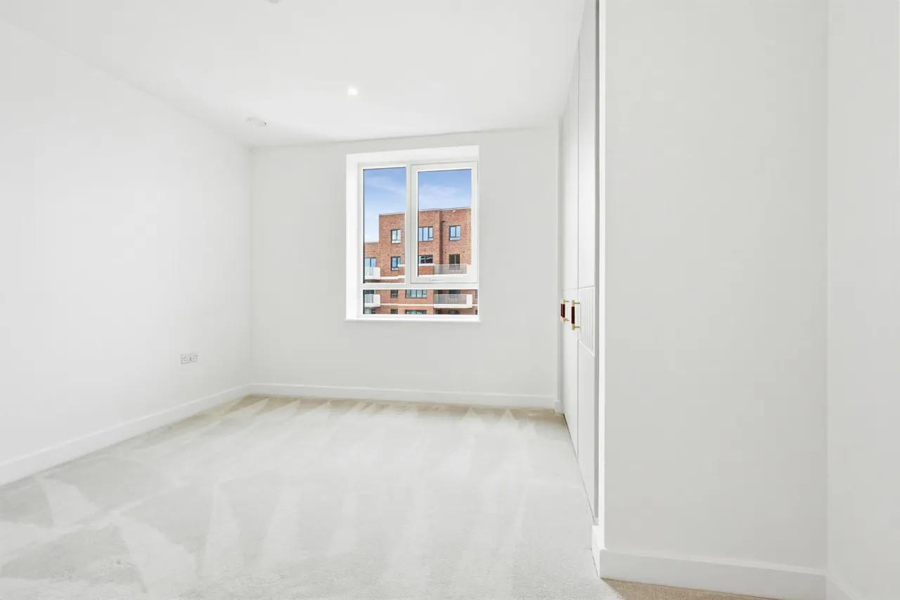 Southlake Road, London, SE28, photo 6