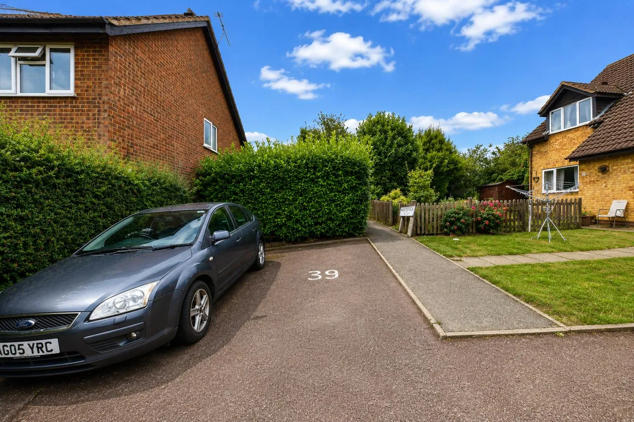 Woodstock, Knebworth, SG3 6EA, photo 16