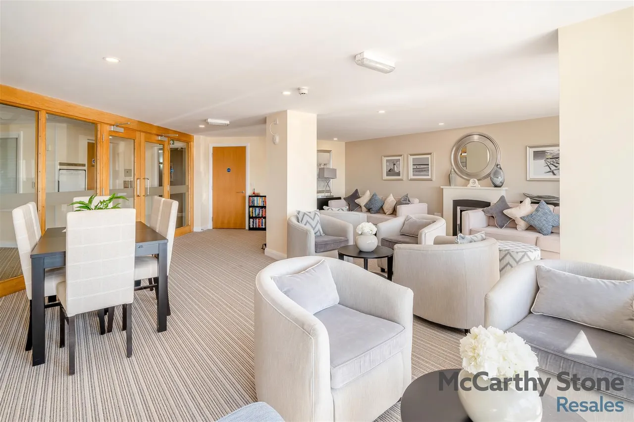 South Promenade, Lytham St. Annes, FY8, photo 24