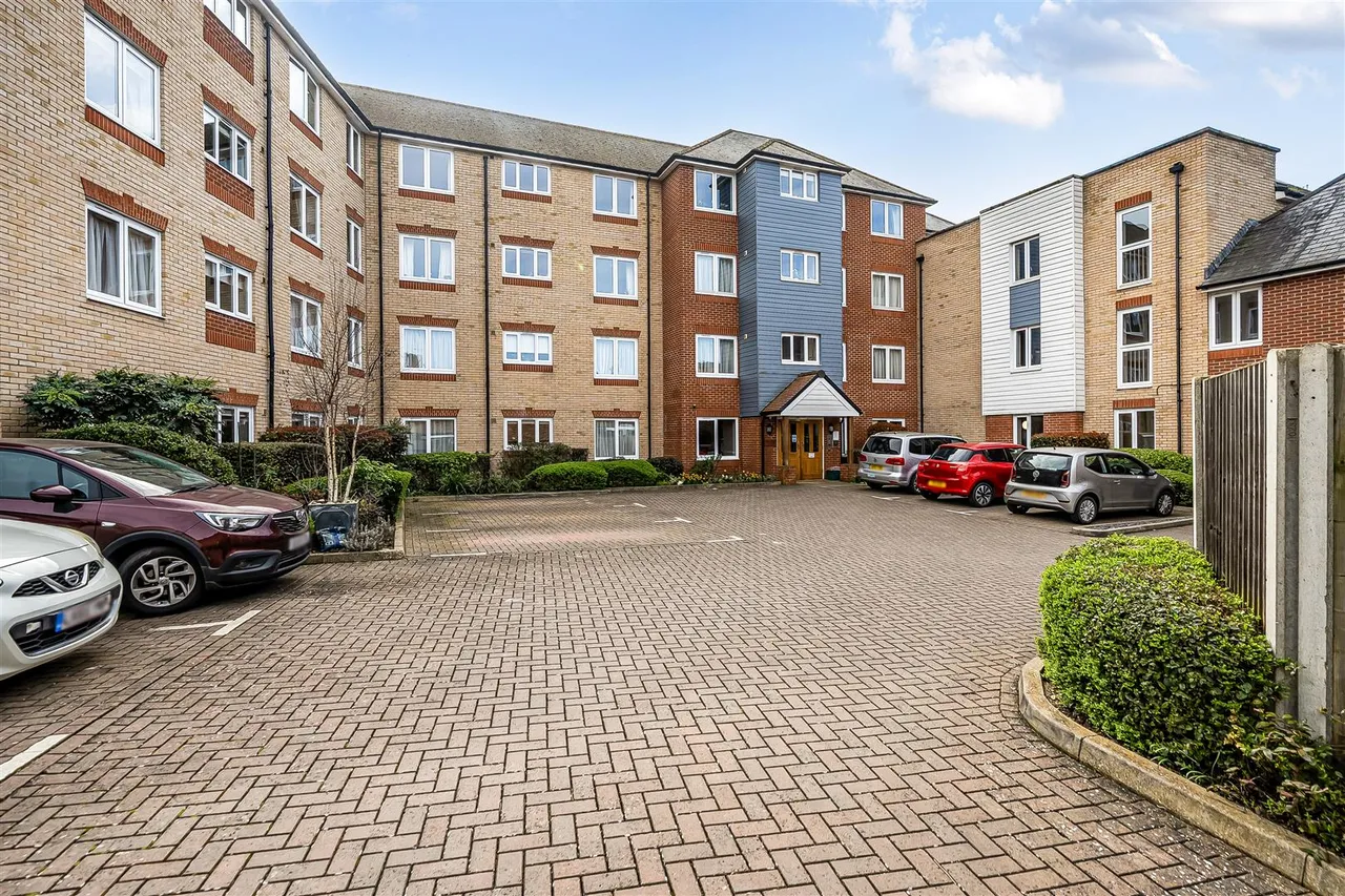 South Street, Bishop's Stortford, CM23, photo 15