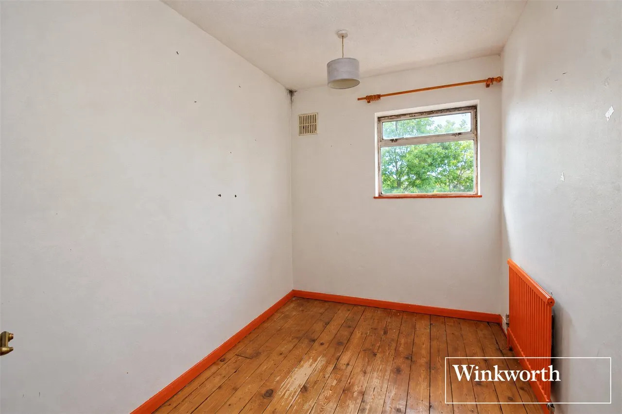 Winstre Road, Borehamwood, WD6, photo 9