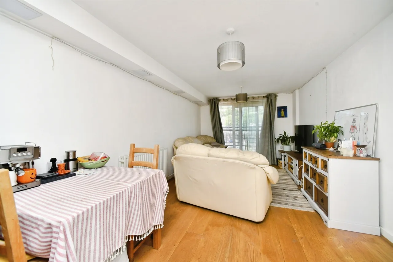 Coombe Road, Brighton, photo 4