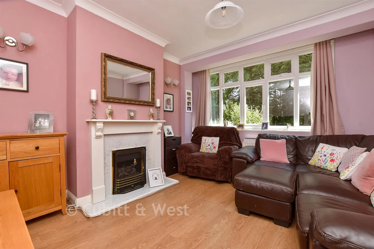 London Road, Wallington, SM6, photo 4