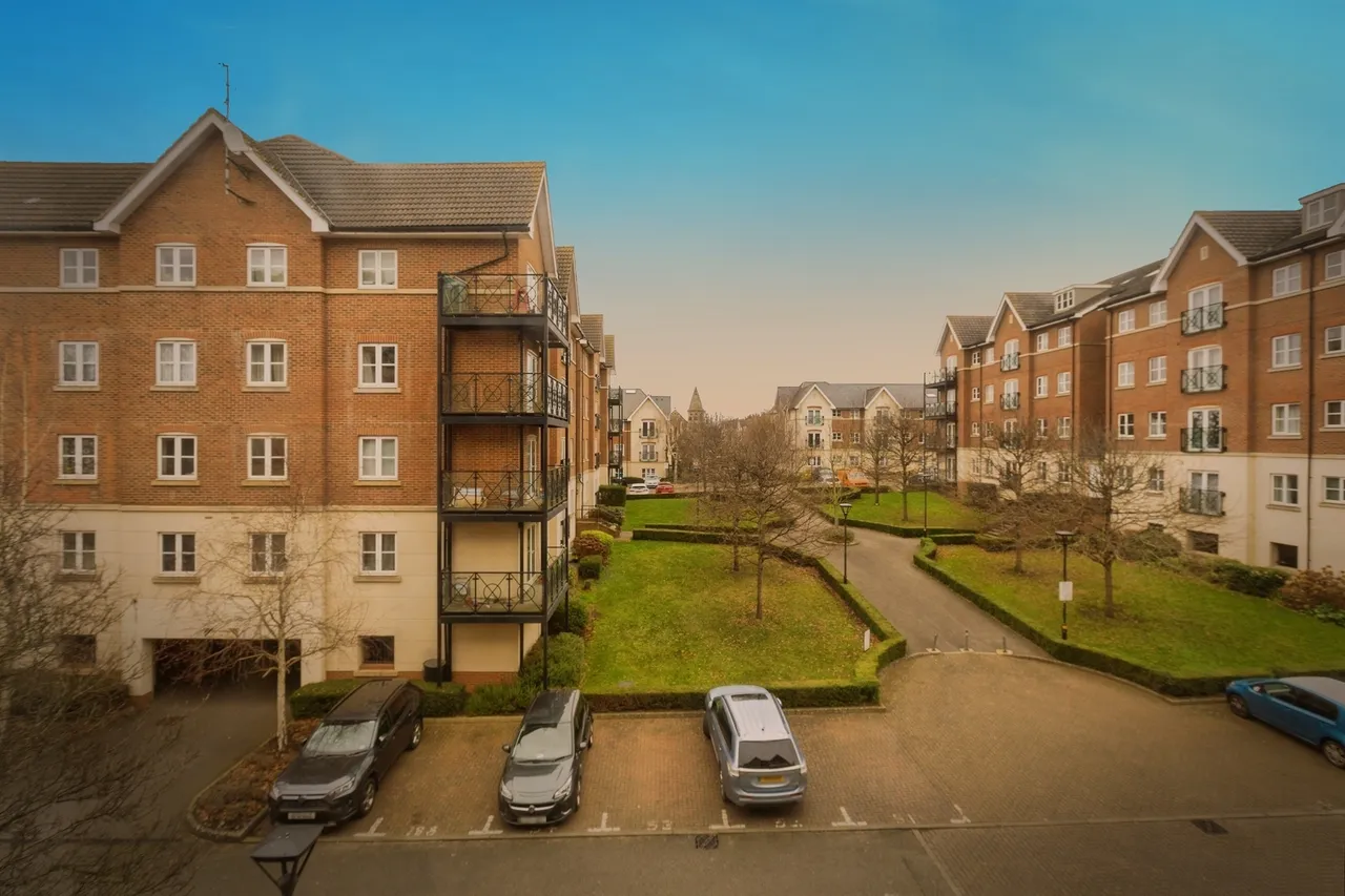 Viridian Square, Aylesbury, HP21, photo 12