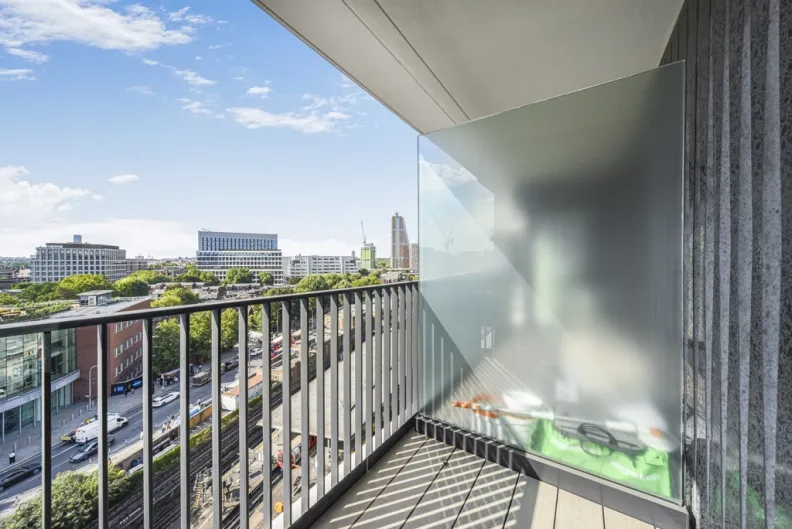 Fountain Park Way, White City, W12, photo 14