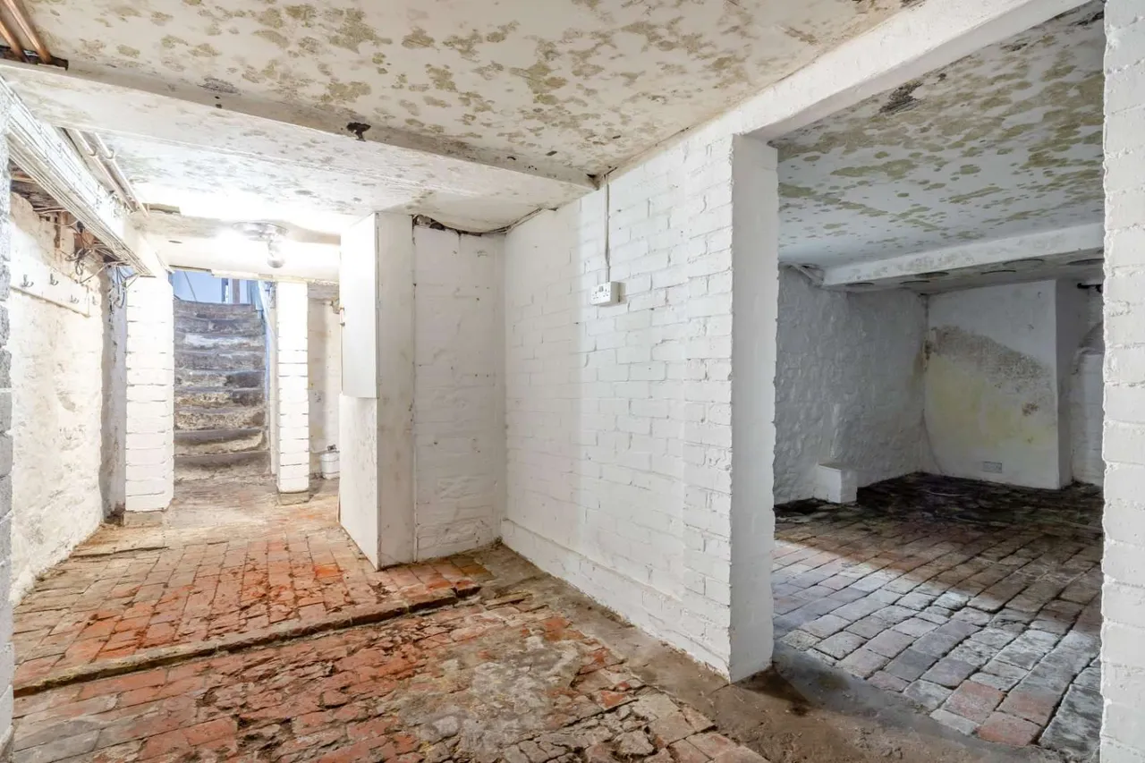 North Street, Petworth, GU28, photo 8