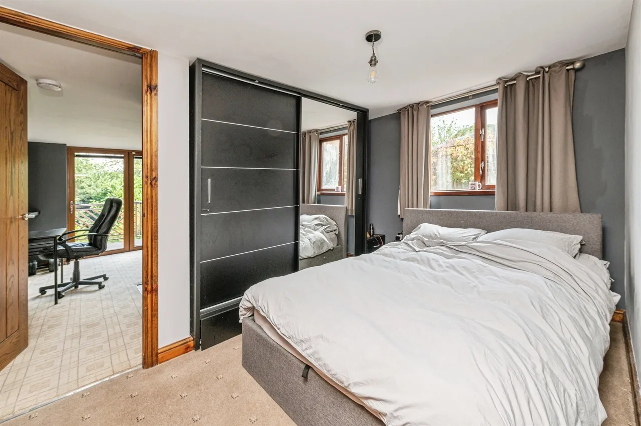 Southwood Avenue, Honley, Holmfirth, photo 12