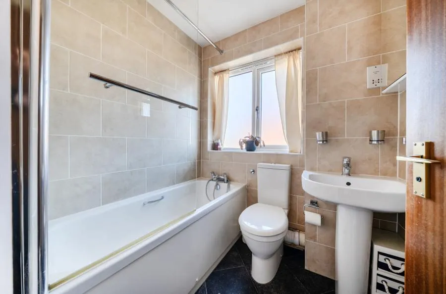 Measham Way, Lower Earley, RG6, photo 9
