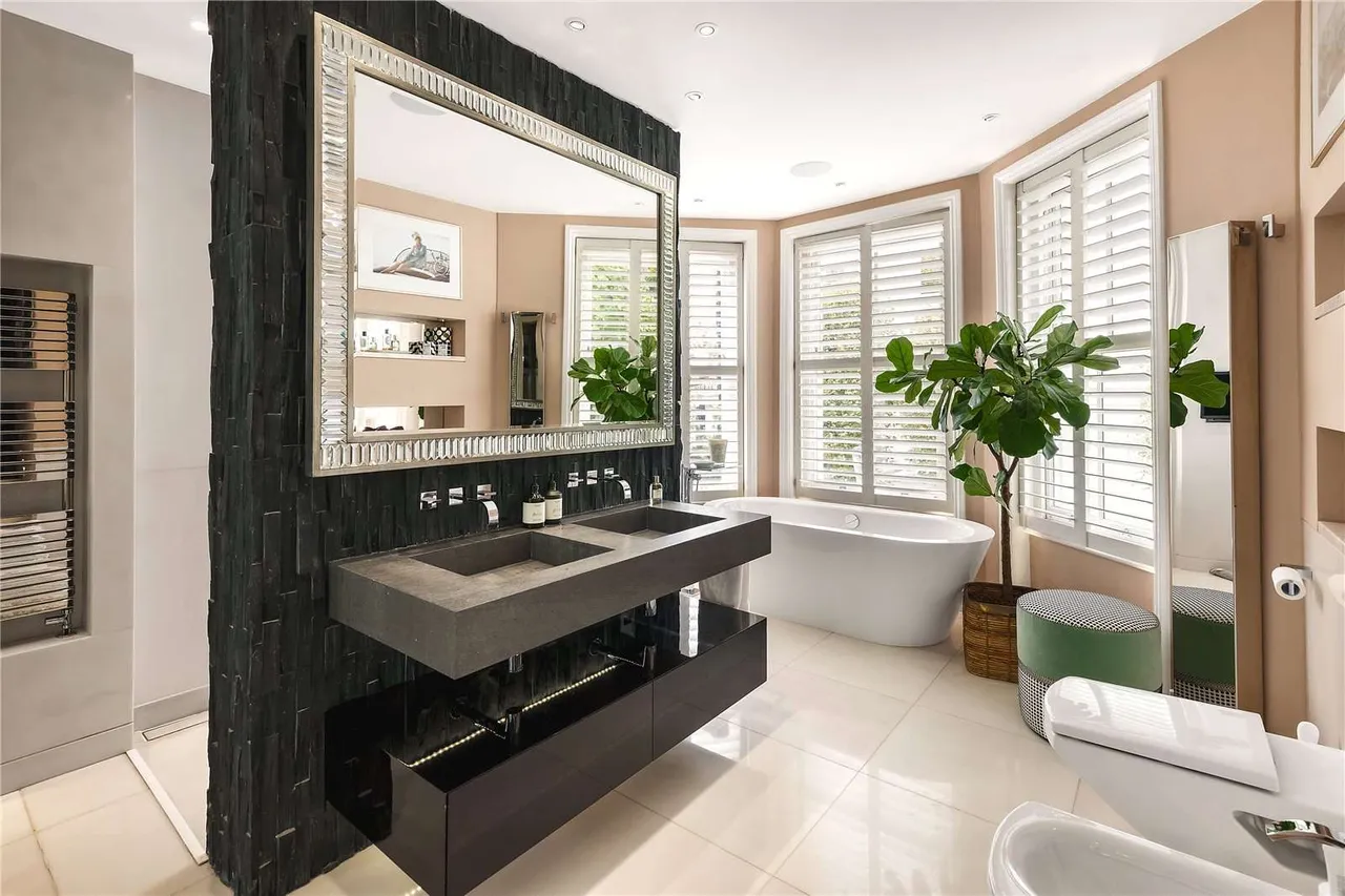 Chepstow Villas, London, W11 3DZ, photo 12